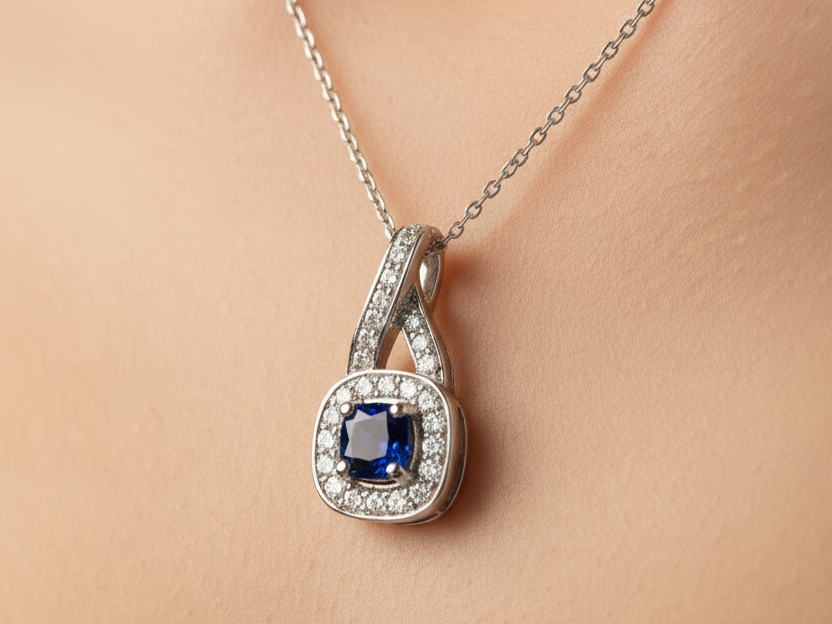 9 CT White Gold Sapphire Necklace