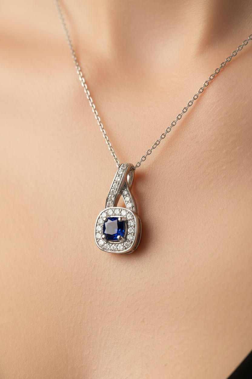 9 CT White Gold Sapphire Necklace