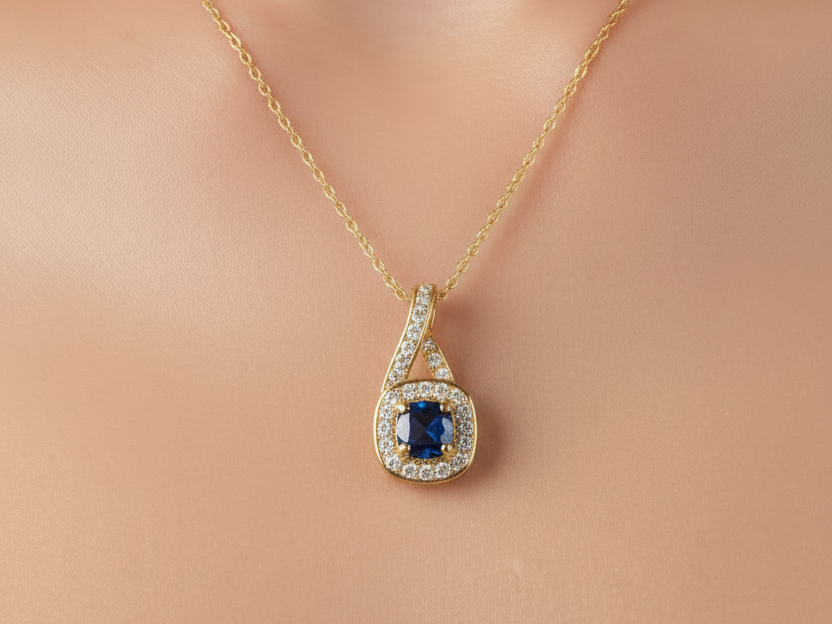 9 CT Yellow Gold Sapphire Necklace
