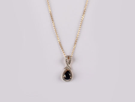 9 CT Yellow Gold Sapphire Necklace