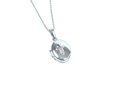 Holy Communion/Confirmation Silver Locket Chained And Boxed.