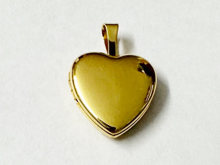 16mm Plain Heart Gold Plated Silver Locket