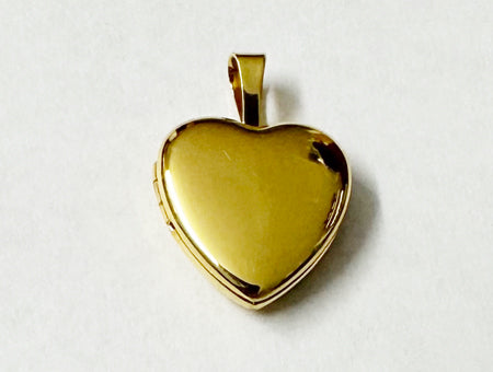 16mm Plain Heart Gold Plated Silver Locket