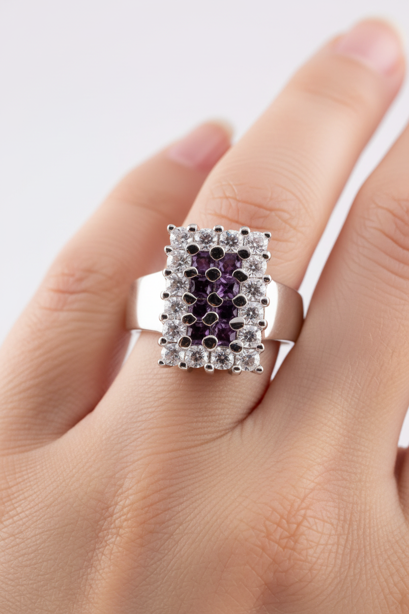 A Amethyst & White Cubic Zirconia Ring