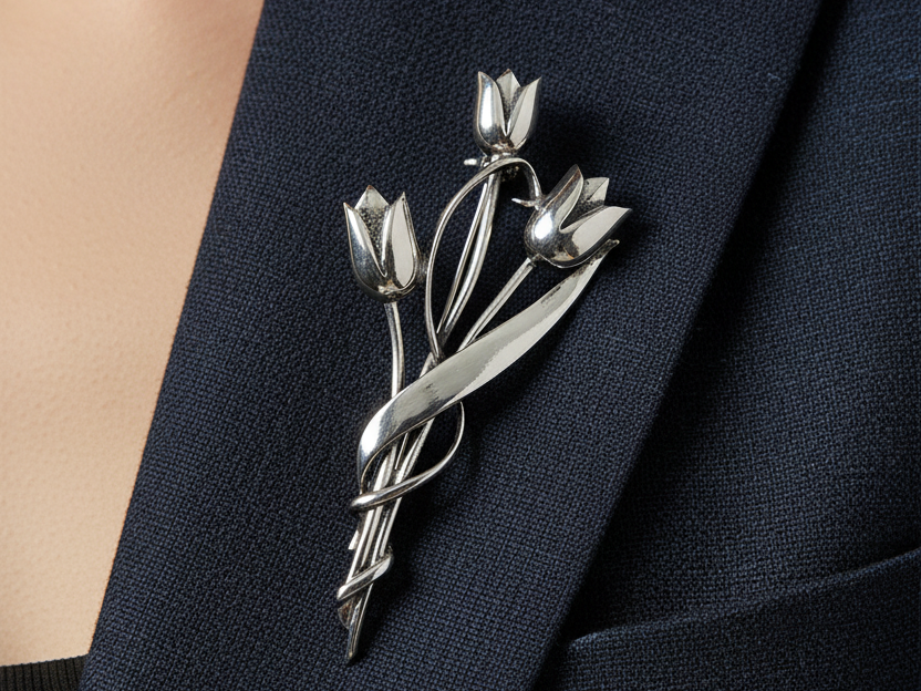 Simply Silver Brooch