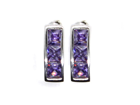 A Amethyst Zirconia Earring.