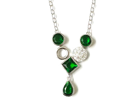 A Emerald Cubic Zirconia Necklace