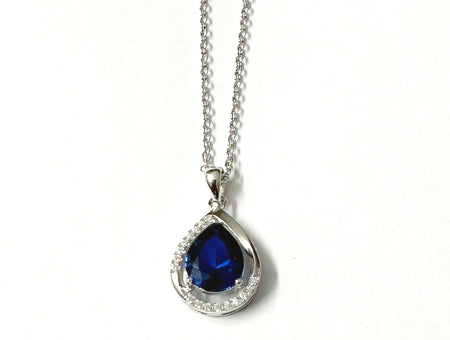 A Sapphire Cubic Zirconia Necklace