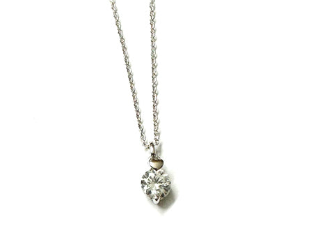 A Silver White CZ Stone Heart Necklace