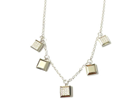 White Cubic Zirconia Silver Earring.