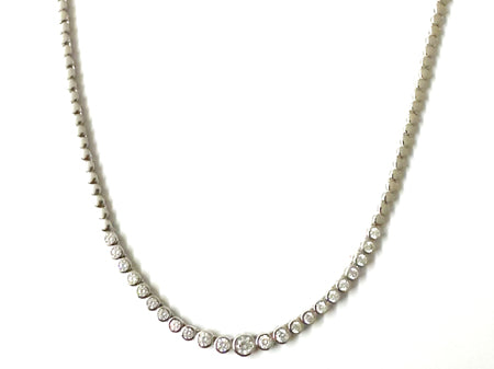 A White Cubic Zirconia Silver Necklace