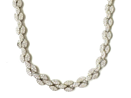 A White Cubic Zirconia Silver Necklace