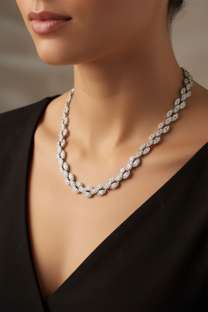 A White Cubic Zirconia Silver Necklace