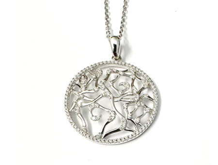 A Silver White CZ Stone Necklace (Pendant and Chain)
