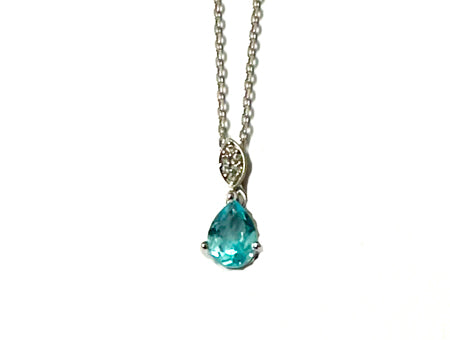 A White Gold Aquamarine Cz Necklace