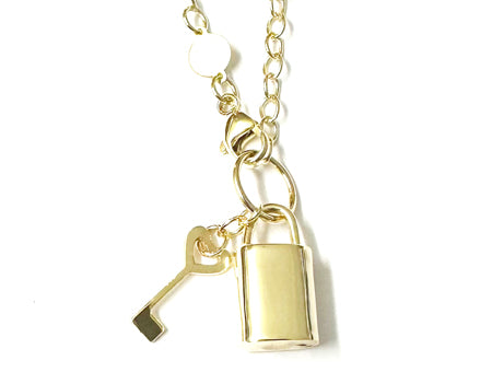 9 CT Yellow Gold Padlock And Key Bracelet
