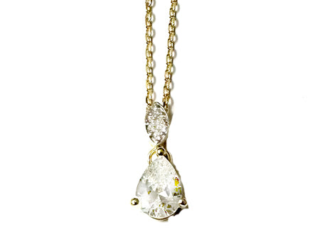 A Yellow Gold Cz Necklace