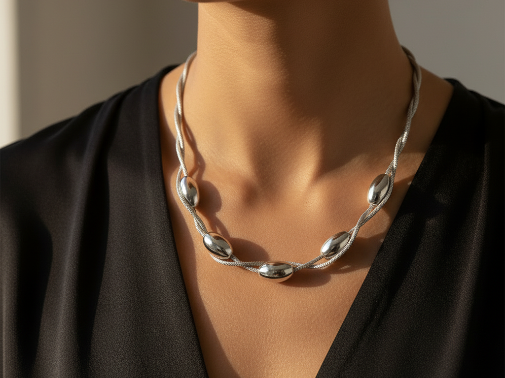 Simply Silver Necklace