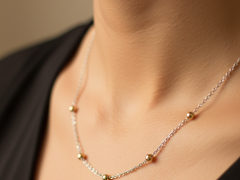 Yellow Plated 2 tone Silver Necklace.