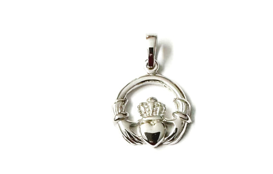 Claddagh Silver Pendant