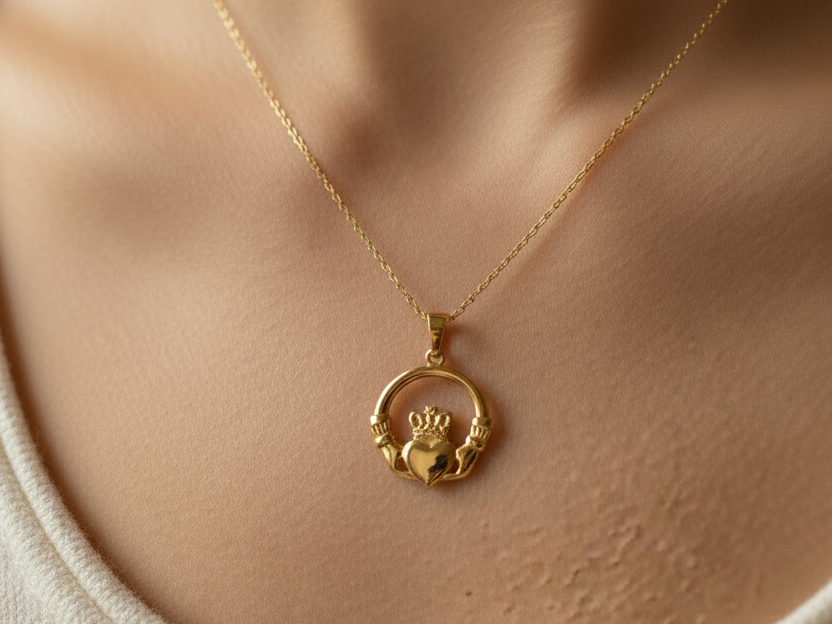 9 Carat Yellow Gold Irish Claddagh Pendant