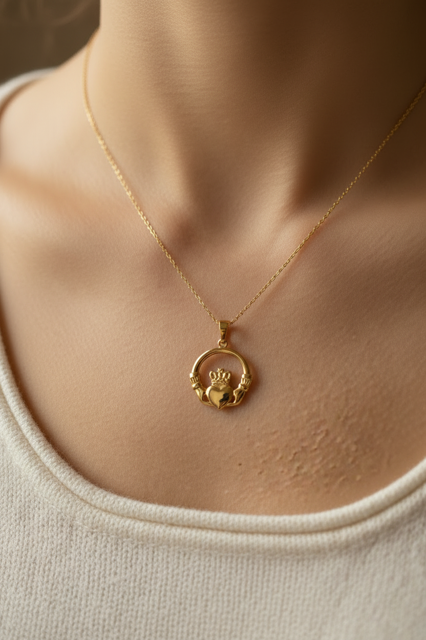9 Carat Yellow Gold Irish Claddagh Pendant