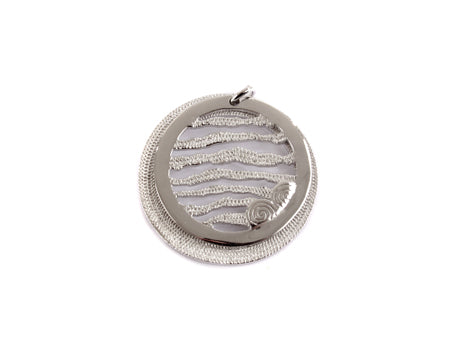 Irish Sinead Collection Silver Celtic Pendant.