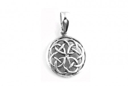 Celtic Pendant with Plain Silver
