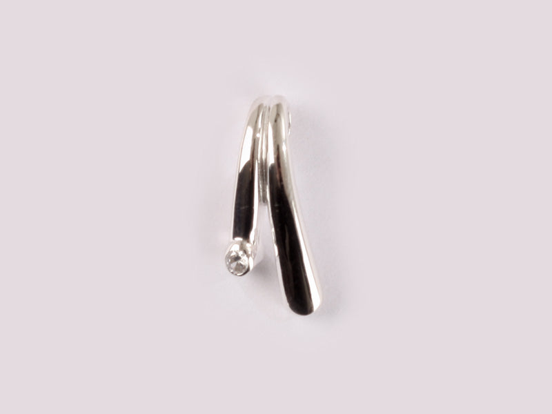 A White Cubic Zirconia Pendant
