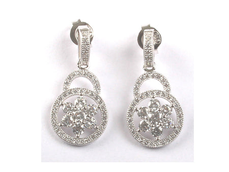 A White Cubic Zirconia Earring