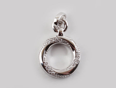 A White Cubic Zirconia Pendant.