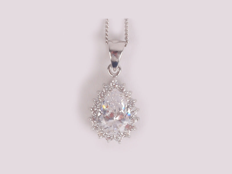 A White Cubic Zirconia Pendant