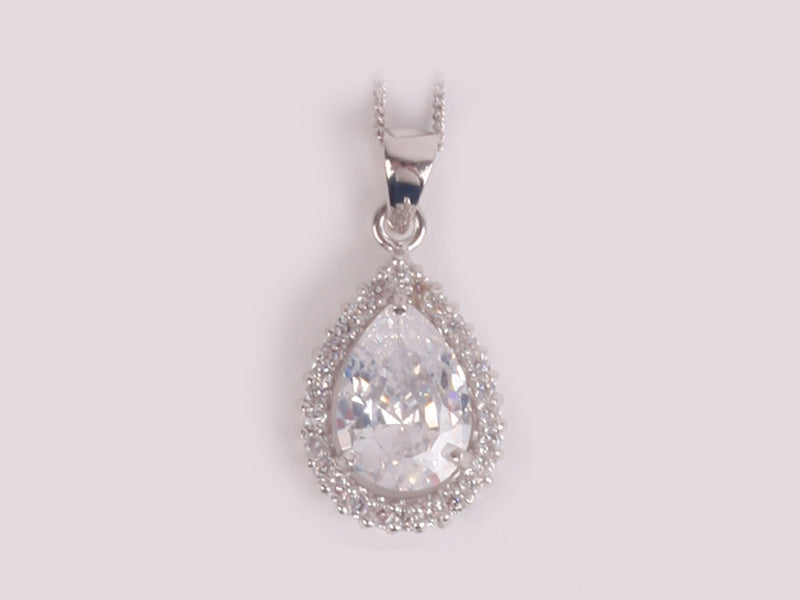 A White Cubic Zirconia Pendant