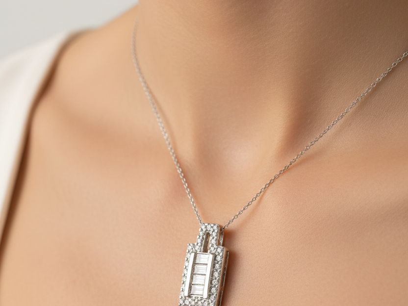 A White Cubic Zirconia Pendant