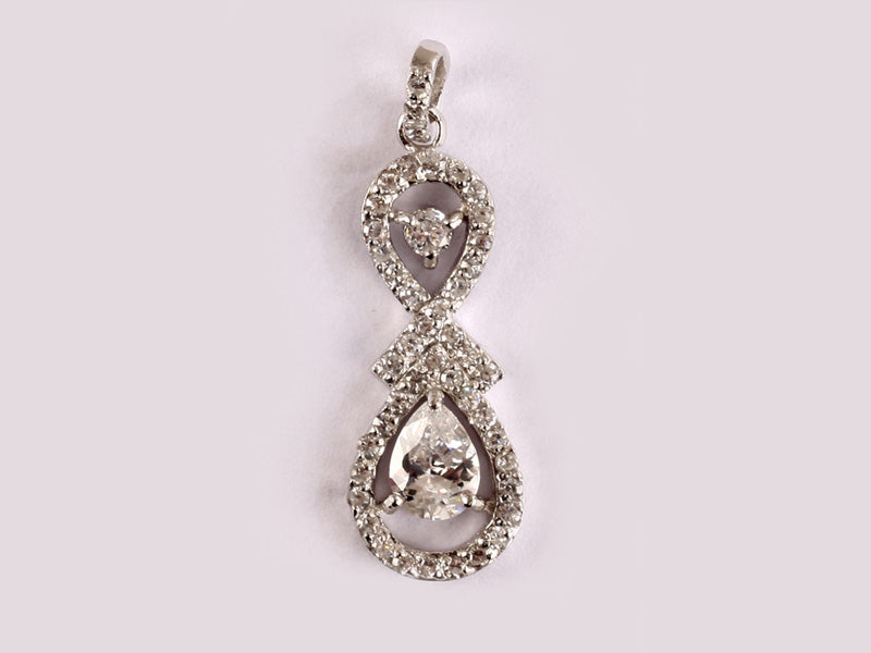 A White Cubic Zirconia Pendant