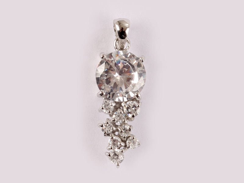 A White Cubic Zirconia Pendant