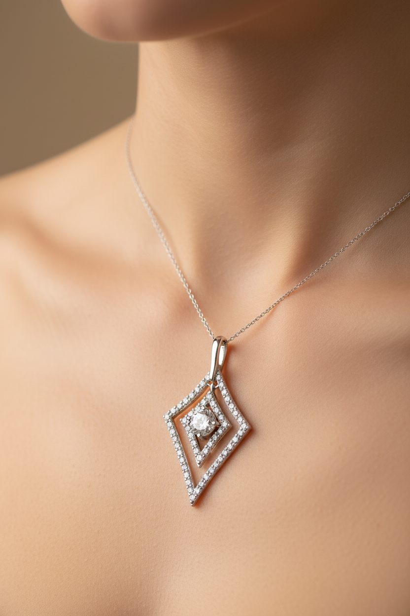 A White Cubic Zirconia Pendant