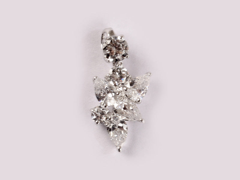 A White Cubic Zirconia Pendant