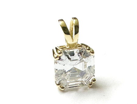 A Yellow Plated Silver White Cubic Zirconia Pendant And Earring Set