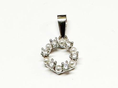Silver Pearl Earring