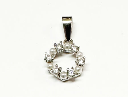 Silver Pearl Pendant