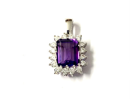 9 CT White Gold Amethyst Pendant