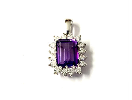 9 CT White Gold Amethyst Pendant