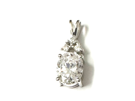 9 CT White Gold Cz Pendant