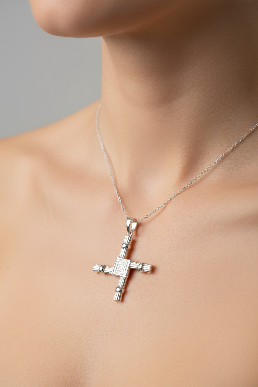 9CT White Gold St Bridget’s Pendant