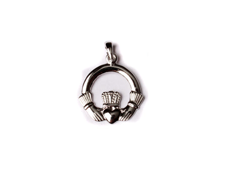 9CT White Gold Claddagh Pendant 1.08gms