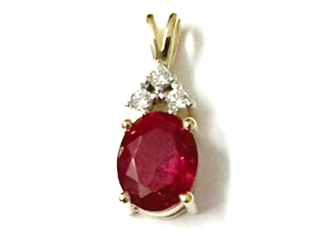 9 CT Yellow Gold Ruby And White Cz Pendant
