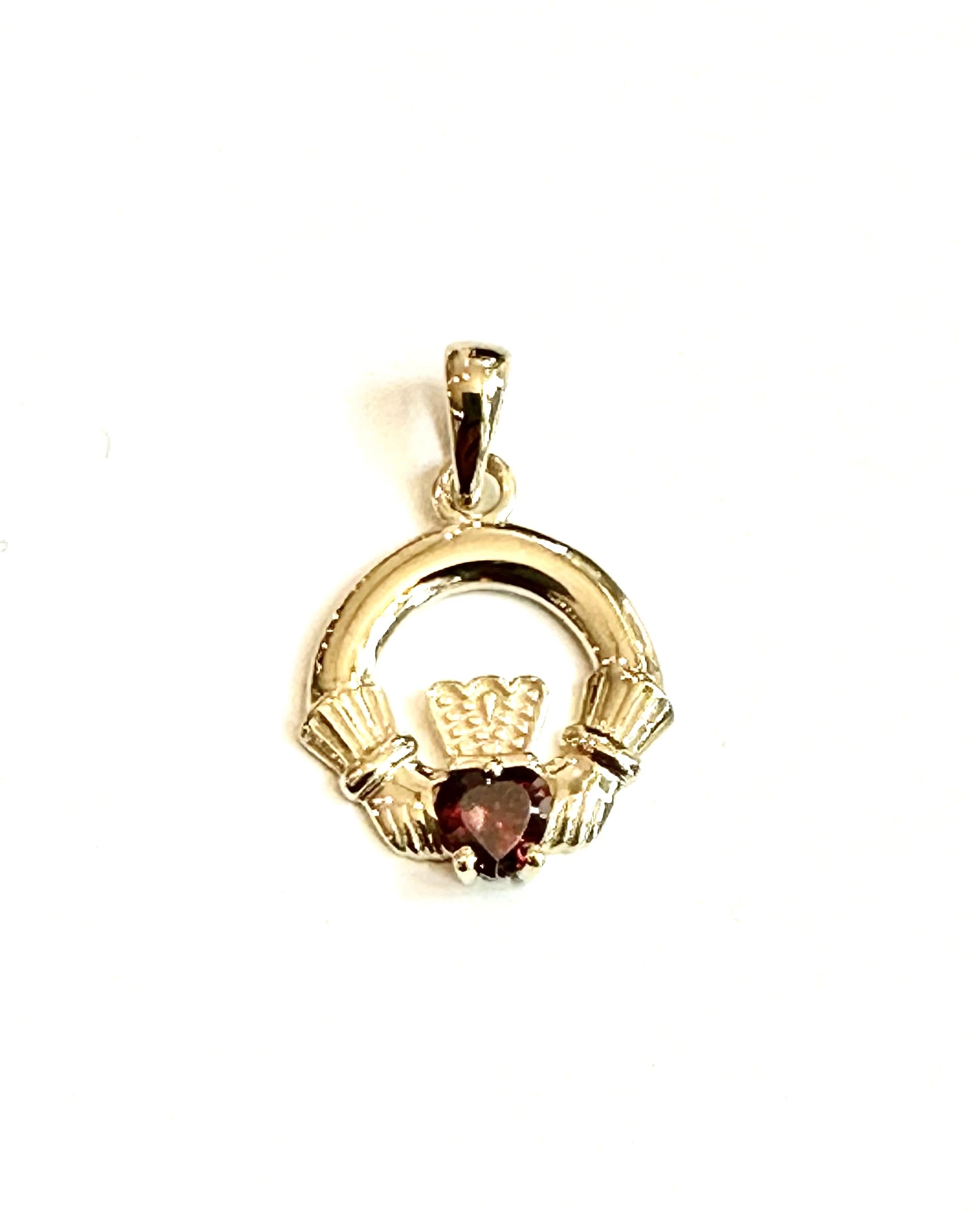 9CT Yellow Gold Garnet Birthstone Claddagh Pendant