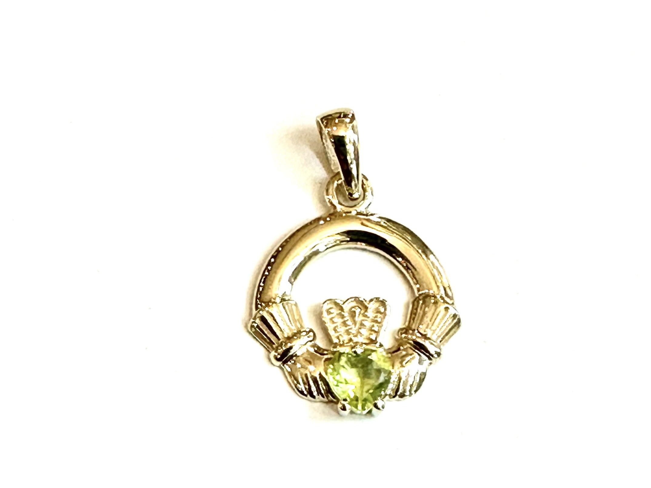 9CT Yellow Gold Peridot Cz Birthstone Claddagh Pendant