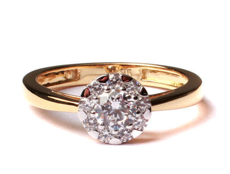 9ct Yellow Gold Cz Ring.